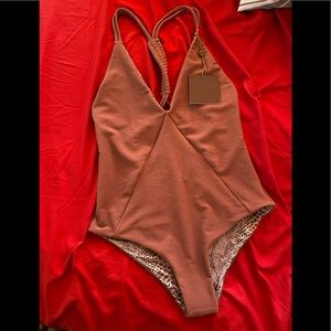 Acacia Large Venezuela